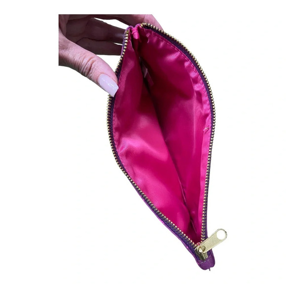 Disney floral Mickey ears wristlet pouch zipper pull - Picture 4 of 5